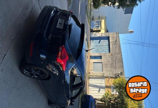 Autos - Ford SE plus 2015 Nafta 136000Km - En Venta