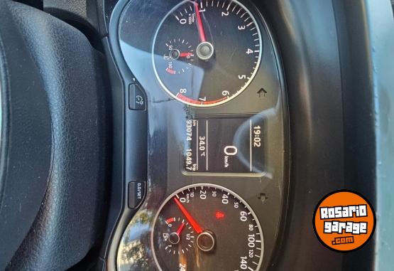 Autos - Volkswagen Suran 2016 Nafta 93000Km - En Venta