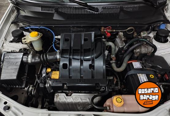 Autos - Fiat SIENA 2013 GNC 144400Km - En Venta