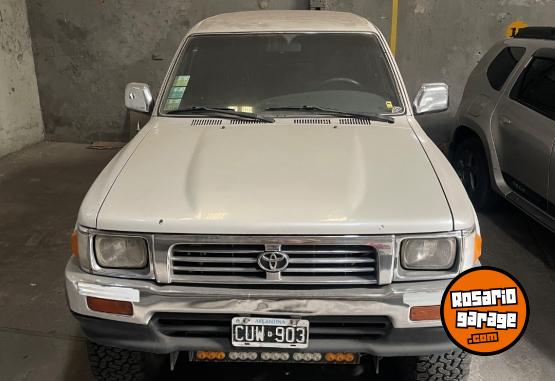 Camionetas - Toyota Hilux Sr5 1998 Diesel 390000Km - En Venta