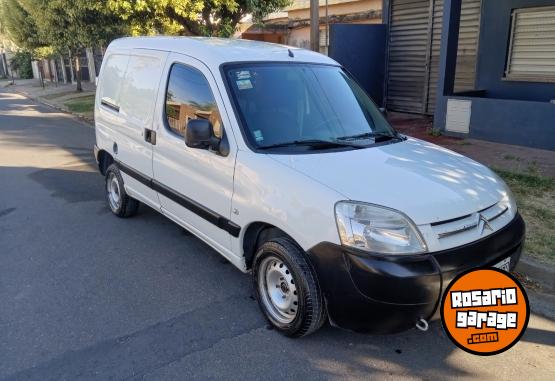 Utilitarios - Citroen Berlingo hdi 2011 Diesel 149000Km - En Venta