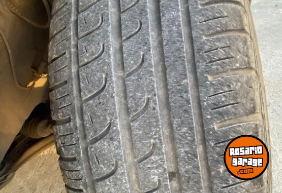 Autos - Volkswagen Bora tdi 2006 Diesel 240000Km - En Venta