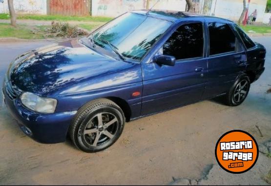 Autos - Ford ESCORT 1999 Diesel 220000Km - En Venta
