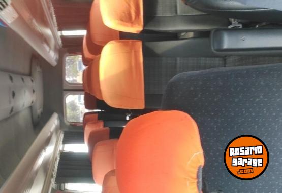 Utilitarios - Mercedes Benz Sprinter 515 19+1 2017 Diesel 1Km - En Venta