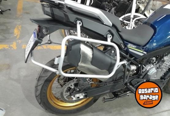 Motos - CF 800 MT 2024 Nafta 5000Km - En Venta