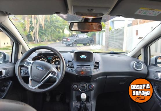 Autos - Ford Titanium 2018 Nafta 130000Km - En Venta