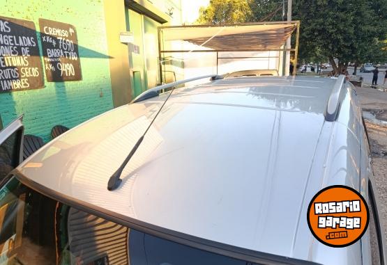 Utilitarios - Peugeot Partner patagonica 2015 GNC 115000Km - En Venta