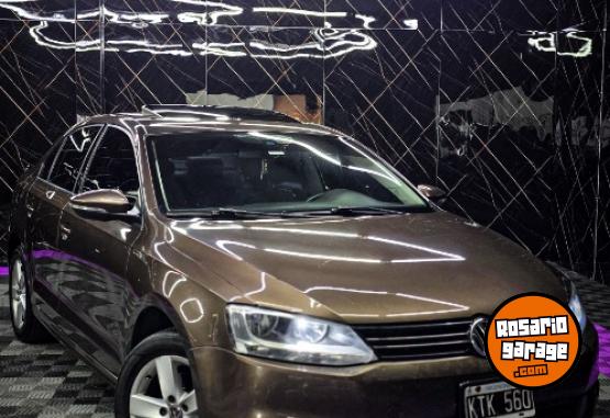 Autos - Volkswagen Vento 2.5 luxury at 2012 Nafta  - En Venta