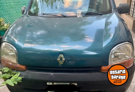 Utilitarios - Renault Kangoo 1999 Nafta 180000Km - En Venta
