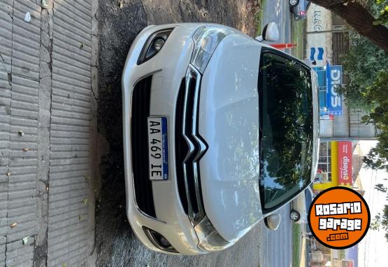 Autos - Citroen C4 lounge 2016 Diesel 147000Km - En Venta