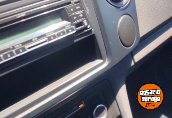 Camionetas - Volkswagen Amarok 2012 Diesel 147000Km - En Venta