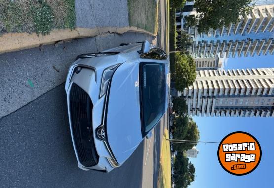 Autos - Toyota XEI 2022 Nafta 76000Km - En Venta