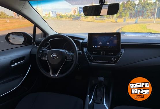 Autos - Toyota XEI 2022 Nafta 76000Km - En Venta