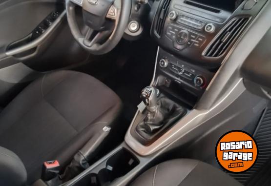 Autos - Ford Focus 2017 Nafta 150000Km - En Venta