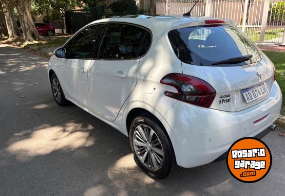 Autos - Peugeot 208 FELINE 1.6  MANUAL 2018 Nafta 89000Km - En Venta