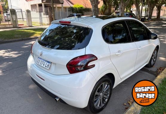 Autos - Peugeot 208 FELINE 1.6  MANUAL 2018 Nafta 89000Km - En Venta
