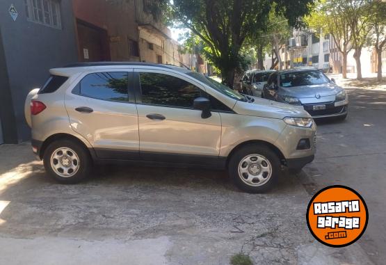 Camionetas - Ford SE 1.6 2016 Nafta 64000Km - En Venta