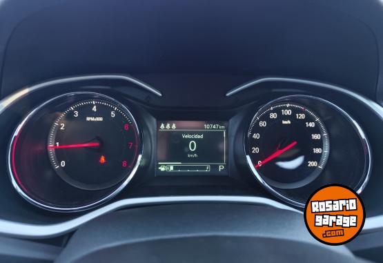 Autos - Chevrolet Onix Plus Premier 1.0T AT 2025 Nafta 10700Km - En Venta