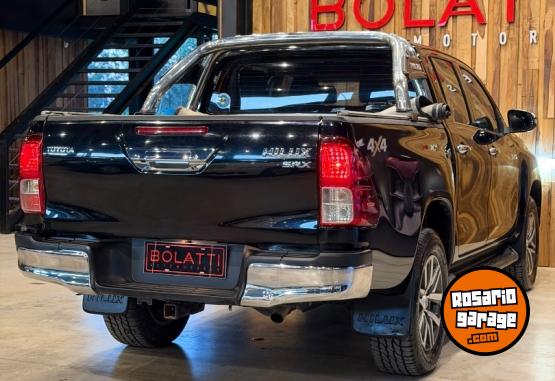 Camionetas - Toyota Hilux srx at 2018 Diesel 150000Km - En Venta