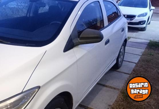 Autos - Chevrolet Onix joy 2017 Nafta 83500Km - En Venta