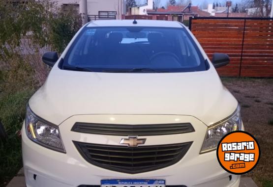 Autos - Chevrolet Onix joy 2017 Nafta 83500Km - En Venta