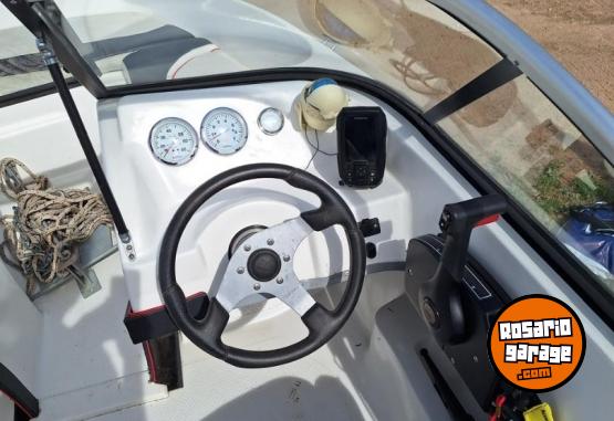 Embarcaciones - Bunker 5100 Mercury 50hp 4t - En Venta