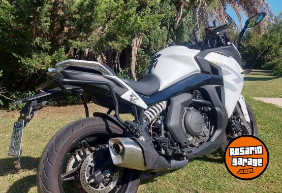 Motos - CF GT650 2024 Nafta 2600Km - En Venta