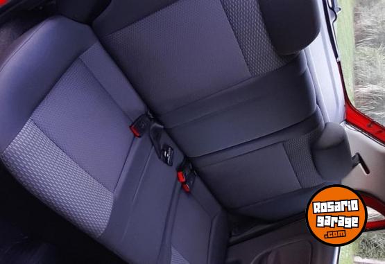 Autos - Volkswagen Gol Trend 2011 Nafta 150000Km - En Venta