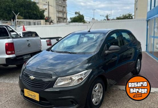 Autos - Chevrolet Onix joy 2017 Nafta 123000Km - En Venta
