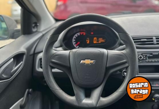 Autos - Chevrolet Onix joy 2017 Nafta 123000Km - En Venta