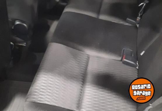 Autos - Toyota ETIOS 1.5 5P XLS 2023 Nafta 32000Km - En Venta