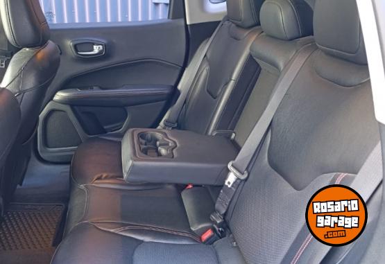 Camionetas - Jeep compass trailhawk 2021 Diesel 115000Km - En Venta