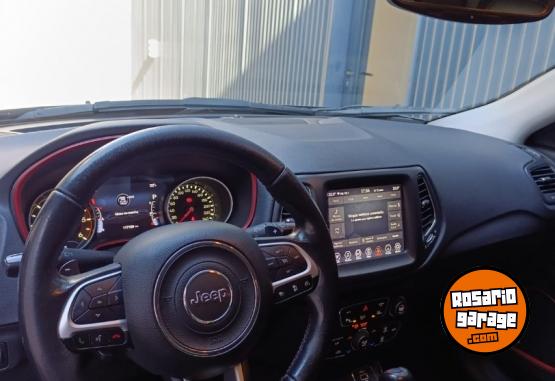 Camionetas - Jeep compass trailhawk 2021 Diesel 115000Km - En Venta