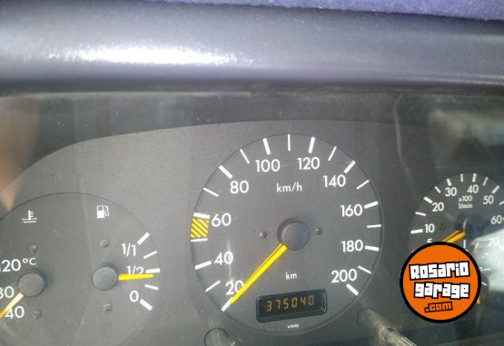 Utilitarios - Mercedes Benz Sprinter 2001 Diesel 370000Km - En Venta
