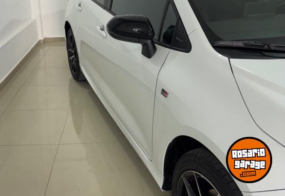 Autos - Toyota Corolla 2025 Nafta 4000Km - En Venta