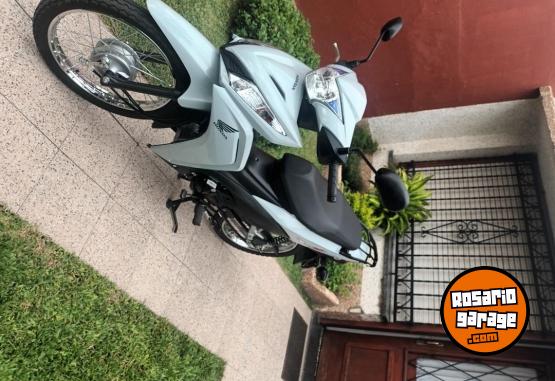 Motos - Honda Wave 110s 2024 Nafta 2900Km - En Venta