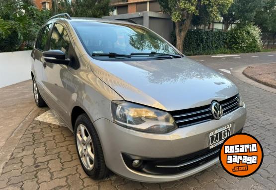 Autos - Volkswagen Suran Confortline 2012 Nafta 190000Km - En Venta