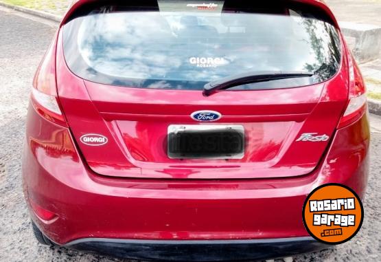 Autos - Ford Fiesta Titanium 2013 Nafta 188000Km - En Venta