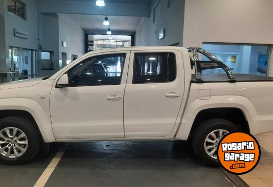 Camionetas - Volkswagen AMAROK COMFORTLINE V6 2021 Diesel 89000Km - En Venta