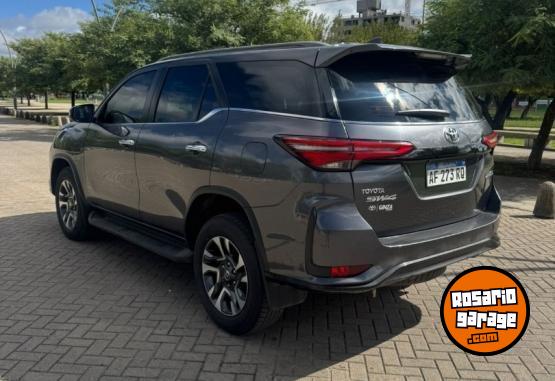 Camionetas - Toyota SW4 DIAMOND II 2.8 TDI AT 2022 Diesel 73000Km - En Venta