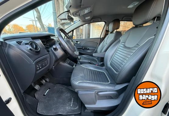 Autos - Renault Captur Intens 2018 Nafta 100000Km - En Venta