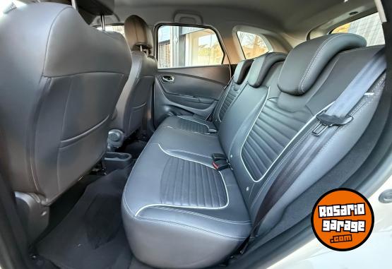 Autos - Renault Captur Intens 2018 Nafta 100000Km - En Venta