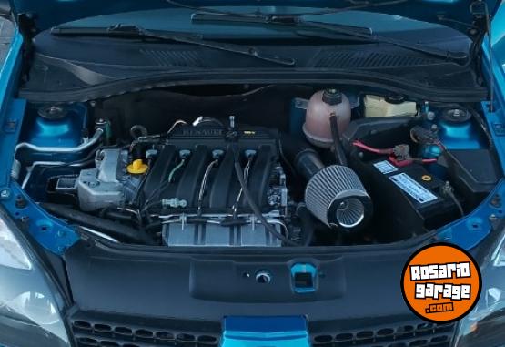 Autos - Renault Clio 2 privilege 1.6 16v 2003 Nafta 249000Km - En Venta