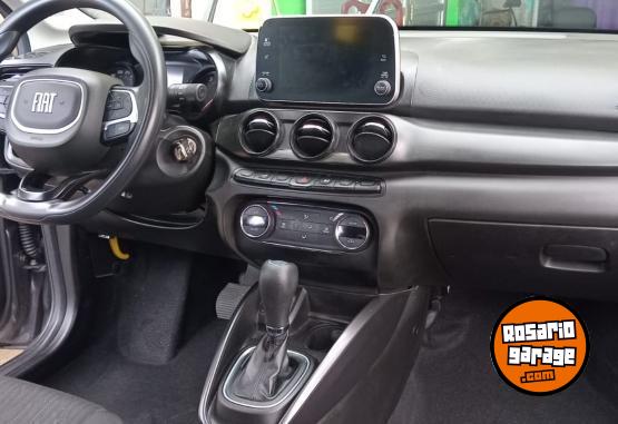 Autos - Fiat Cronos Drive Plus 2023 Nafta 29600Km - En Venta