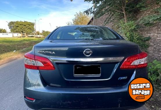 Autos - Nissan Sentra 2015 Nafta 110000Km - En Venta