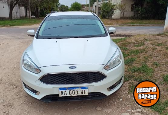 Autos - Ford Focus se 2.0 2016 Nafta 130000Km - En Venta