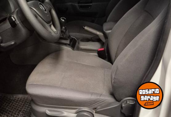 Camionetas - Volkswagen Amarok starline 2015 Diesel 165000Km - En Venta