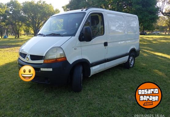 Utilitarios - Renault Master 2011 Diesel 270000Km - En Venta