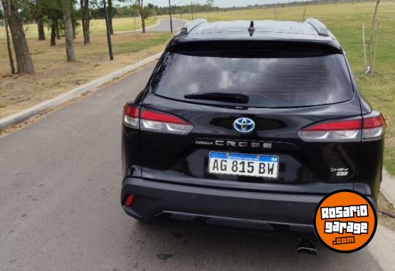 Autos - Toyota Cross SEG HEV1 1.8 2024 Electrico / Hibrido 25000Km - En Venta