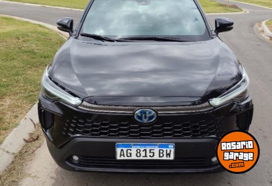 Autos - Toyota Cross SEG HEV1 1.8 2024 Electrico / Hibrido 25000Km - En Venta